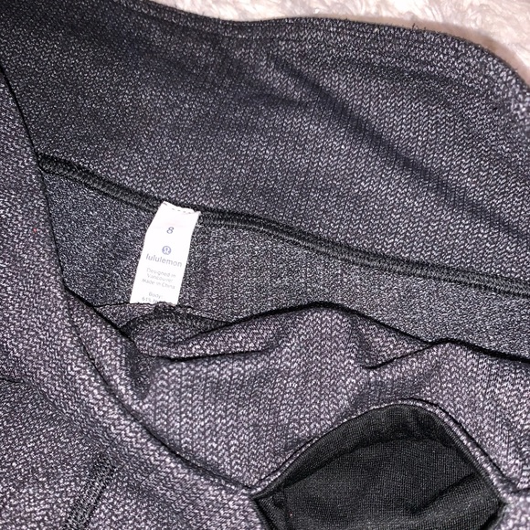 - Lululemon wonder unders. - Picture 3 of 11